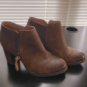Sperry Leather Ankle Boots
